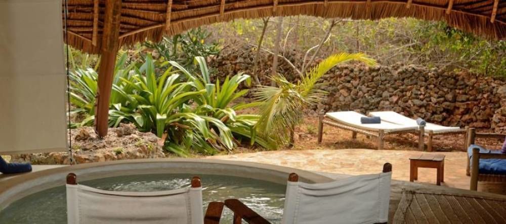 Unguja Lodge *
